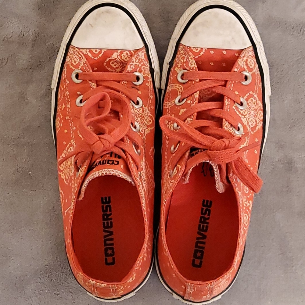 Patterned Converse Low Tops - image 4